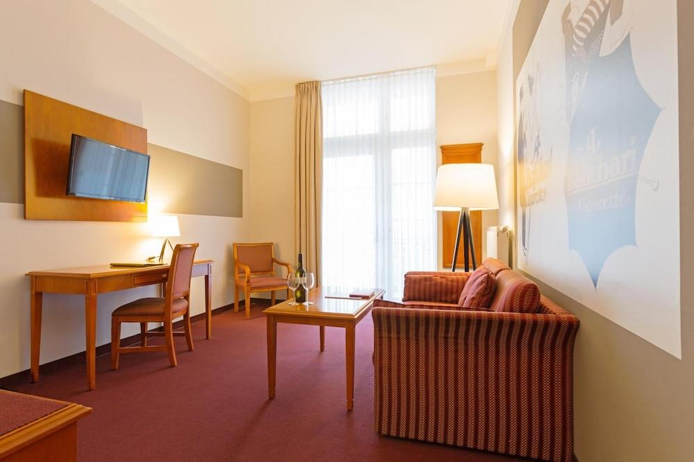 Hotel Batschari Palais 4*