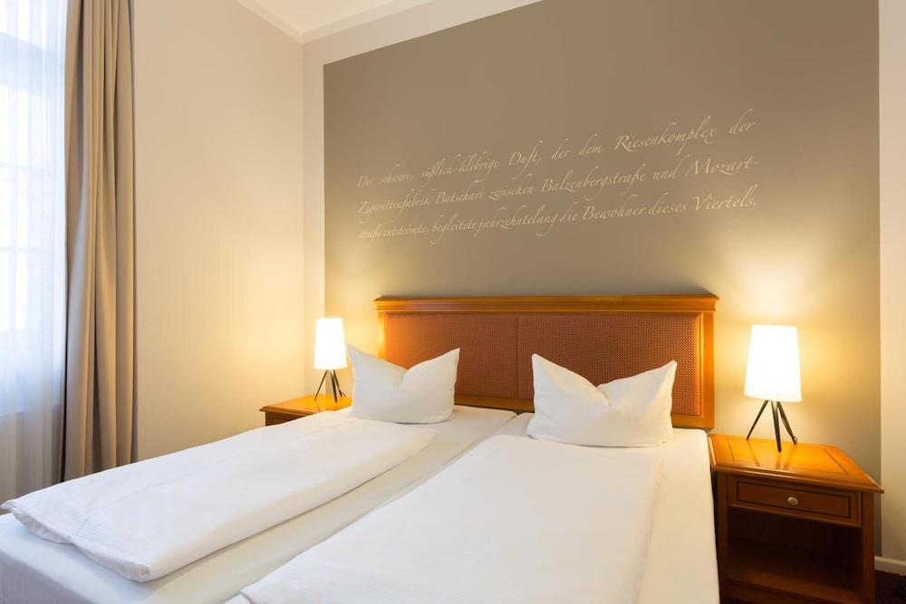 Batschari Palais 4*